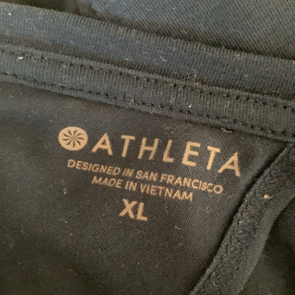 Athleta active top - Picture 7 of 9